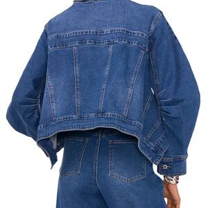 Stylish Denim Point Collar Long Pleated Sleeve Button Front Jean Jacket